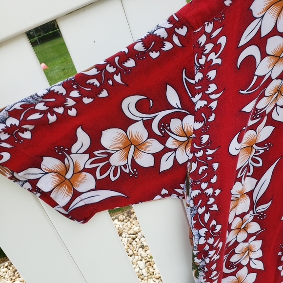 💋3/$20 SALE!💋Puritan Tropical Hawaiian Button Down - Picture 3 of 6